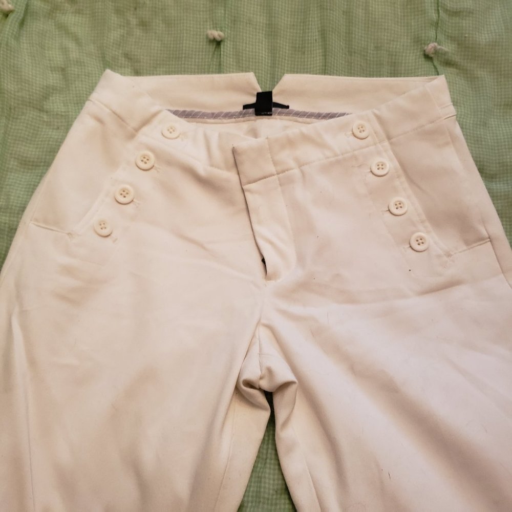 White Gap Button pockets pants